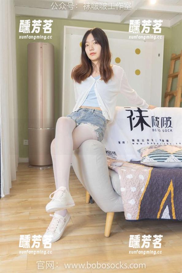 BoBoSocks袜啵啵-菠萝 BoBoSocks袜啵啵 - 等了半天,菠萝的肉丝作品集终于更新了,赶紧来瞅瞅!
