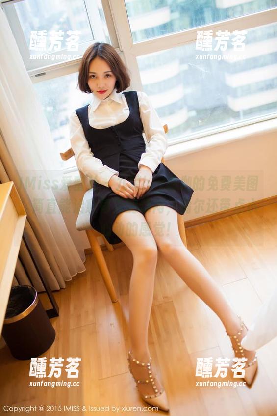 IMiss爱蜜社 - 九尾ivy瑜伽的免费美图，简直能治愈每天的烦闷，偶尔还带点小心动的感觉！