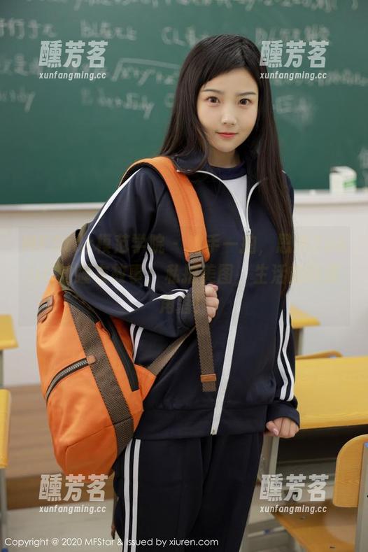 MFStar模范学院 - 随手一拍，思淇Sukiiii的睡衣故事：私拍美图，生活的调皮角落！