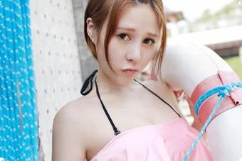 MFStar模范学院 – 噢，甜筒晓彤！厨娘的写真图库，总有让你流口水的瞬间