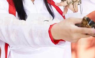 MiiTao蜜桃社 – 咕噜Sweet的红裙写真最新力作，你准备好被惊艳了吗？