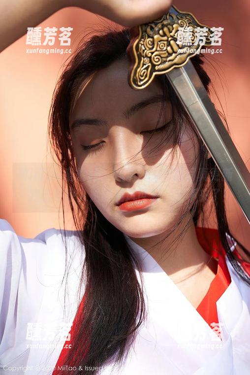 MiiTao蜜桃社-琉璃lily MiiTao蜜桃社 - 琉璃lily和服写真更新:我已经跌入她的和风世界,出不来了!