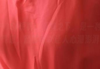 观看ROSI短裤：短裤之下，是一种自由的气息，随时可以让人心潮澎湃。