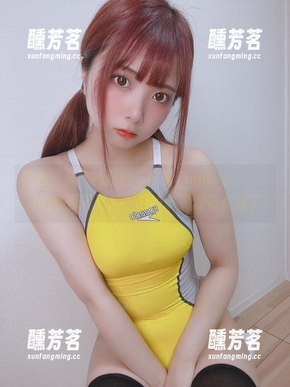 黑色不是我的颜色，但看Tomiko(とみこ)的高清写真后，我的审美观有点崩了！