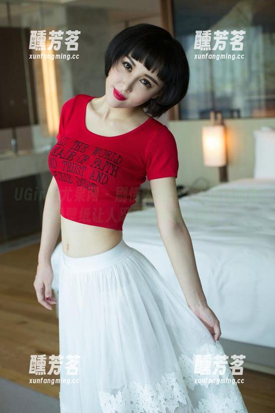 UGirls尤果网 - 剧情大曝光：王语纯的美图壁纸让人忍不住多看几眼！