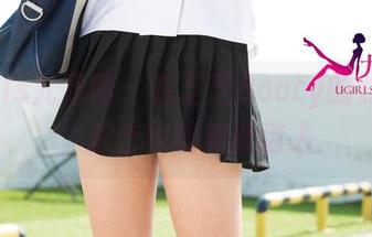 UGirls尤果网 – 在芝芝Booty的照片里，护士也能如此迷人
