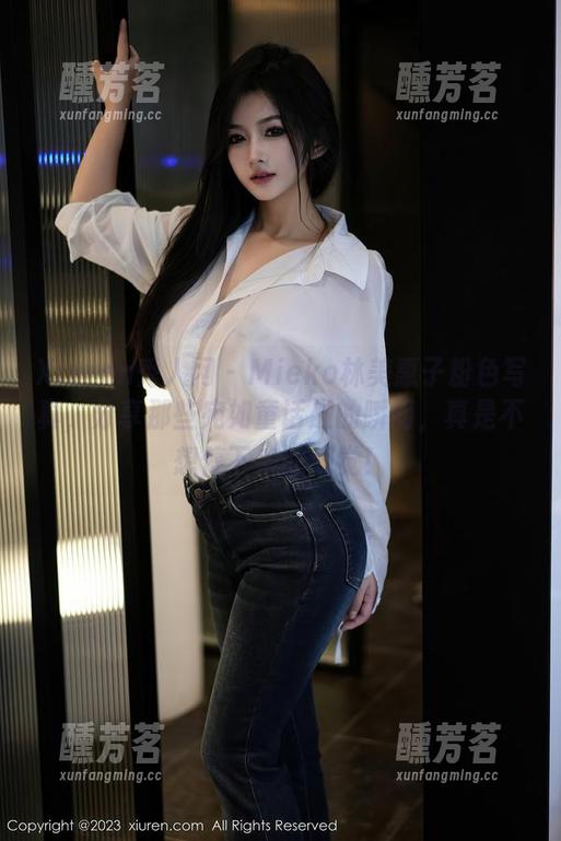 Xiuren秀人网 - Mieko林美惠子粉色写真，分享那些宛如童话般的瞬间，真是不想停下来的感觉！