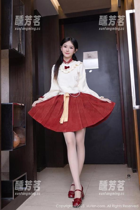 Xiuren秀人网-唐安诺 Xiuren秀人网 - 唐安诺在家也能玩出高阶:我的居家生活从此有了新追求!