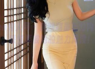 Xiuren秀人网 – 唐翩翩最新的内衣写真，感觉要被她的魅力淹没！