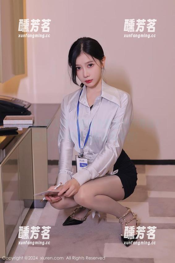 Xiuren秀人网-陈伊人 Xiuren秀人网 - 你以为蕾丝只在秀场?陈伊人带着图包告诉你真相!