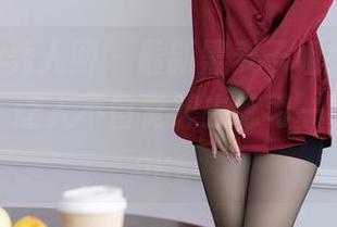 Xiuren秀人网 – 最新黑麦子姐姐，造型独特啊，让人不自觉想去练习一下她的look。