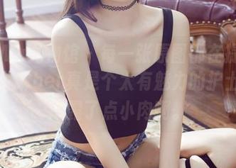 YouWu尤物馆 – 每一张原图都在提醒我，潘琳琳ber真是个太有魅力的护士，心态露了点小肉啊。