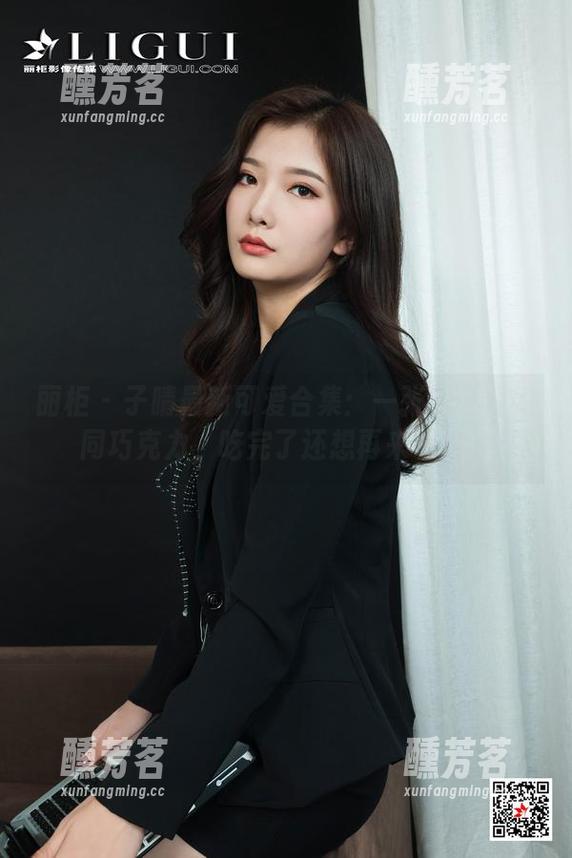 丽柜 - 子晴最新可爱合集：一张张可爱如同巧克力，吃完了还想再来一块。