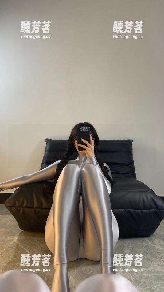 俏妞qiaoniu66 微密圈 - 俏妞qiaoniu66的水手服全套,风情万种,可我还是更想知道她的船票在哪…