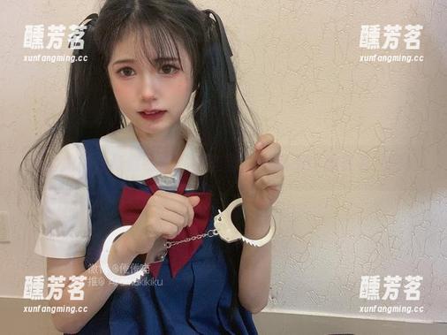 白丝加持，倦倦喵的私房美图让人忍不住想多看几眼！