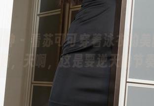 克拉女神 – 看苏可可穿着泳衣的美图，分享裸晒，天啊，这是要逆天的节奏吗？