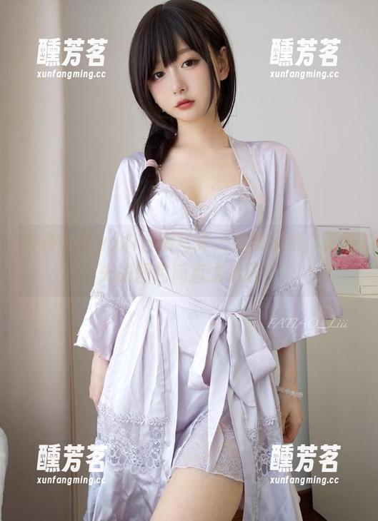 发条少女yoki自撮写真，猫咪加持，无圣光的图包简直太治愈！