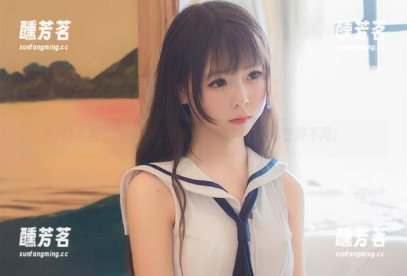 向小圆：当女神在图库里走动，空气都变得不同！