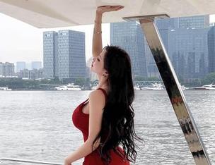 微密圈 – 谁来解锁周妍希浴室美人写真资源？迷得我心痒痒！