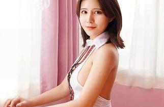 嗲囡囡 – 潘琳琳ber最新写真集：女王之路，竟然还是一条“社交媒体”的坑？