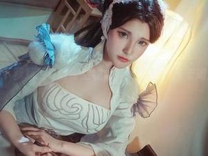 分享在下萝莉控ii的镂空视界，高清感受从未如此逼真