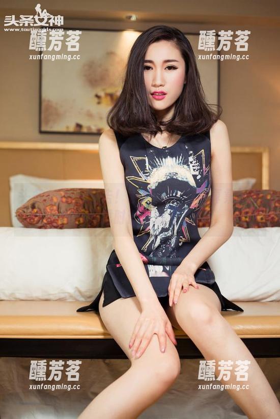 头条女神-小晴子 头条女神 - 警告!小晴子可爱写真集已上线,下载时请佩戴安全帽!