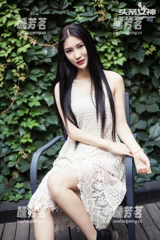 头条女神 - 蔡楠心中女神：原图是什么神？精选又是什么鬼？！