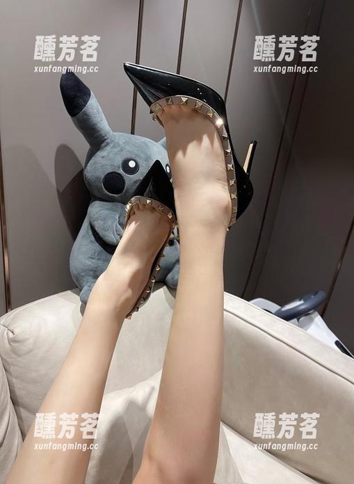 微密圈 - 奔跑的晶骡子出没注意！网盘里的诱人BABY，快来看看吧！