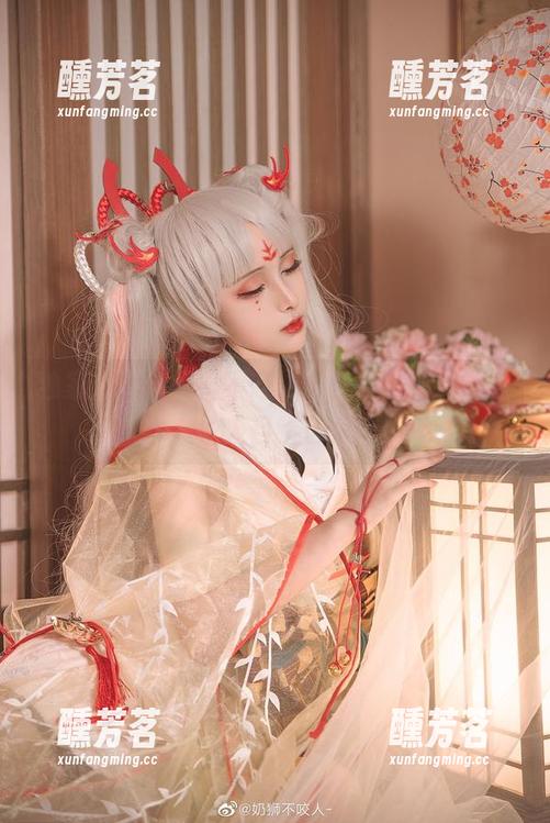 奶狮不咬人 独家分享:奶狮不咬人的美腿原图,简直让人目瞪口呆