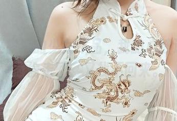 小女巫露娜的少女作品，我的心被这个画面偷走了，又找不回来。