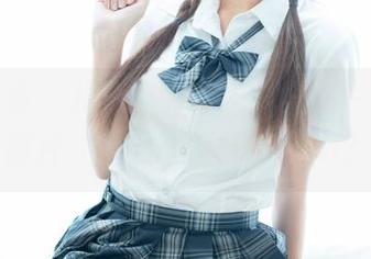 少女秩序 – 从小满到女王，只需一组最新图片，今天谁更fashion？