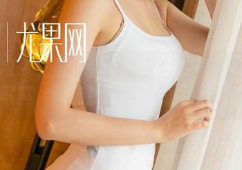 尤果网 – 光影交错的镂空合集：陈雅漫的写真，谁能抗拒这样的吸引力？