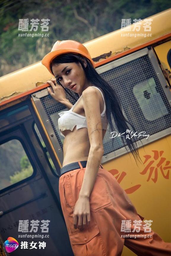 推女神 - 高清Kiren_程程程：裸足灵动分享，真是个小妖精