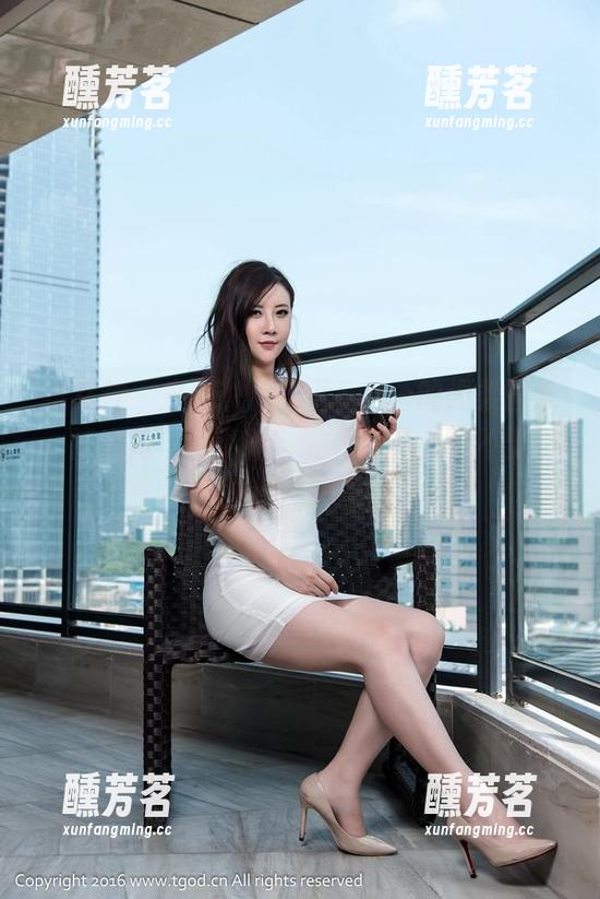 推女神 - 在线！刘飞儿Faye的温柔图集，简直是‘小清新’的代名词，可不要被这种温柔给骗了