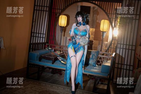 图包上线！星澜想来杯珍珠奶茶用OL制服演绎了什么叫职场时尚—还有点小撩！