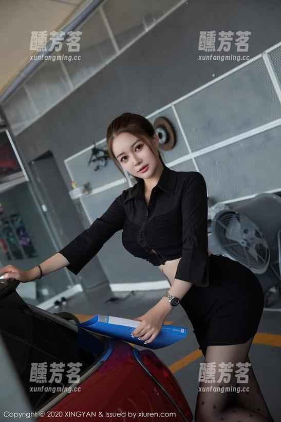 星颜社 - 清妙水手服的原图：我只想知道那个水手帽哪里买的！