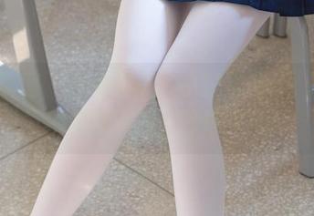森萝财团 – 在线碰撞：小奶糕Milky眼镜下的趣味资源，等你来取！