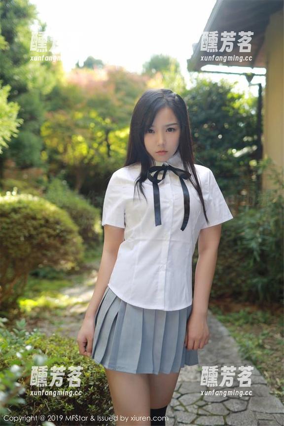 模范学院 - 作品一览：文芮jeninfer的妹妹，怎么就这么美？