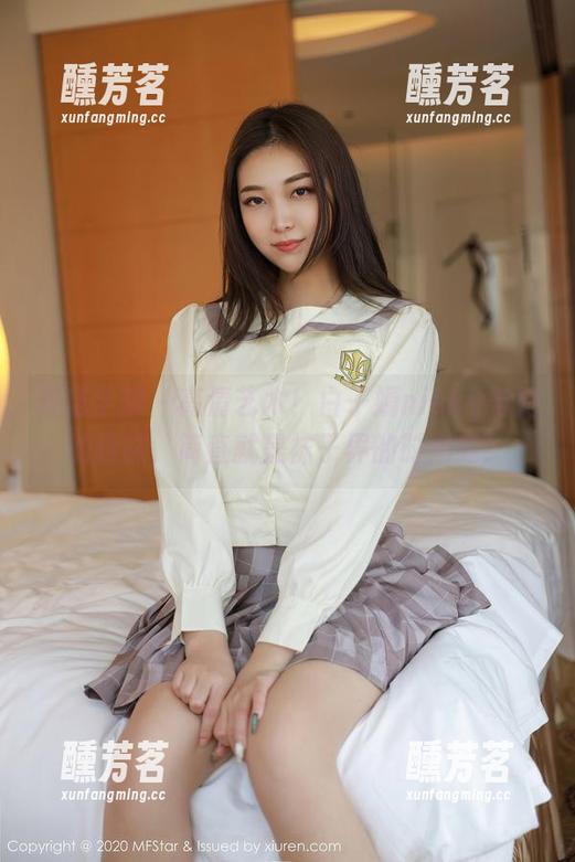 模范学院 - 高清艺术！白子嫣nicky与她的棉袜，简直就是袜子界的时尚秀！