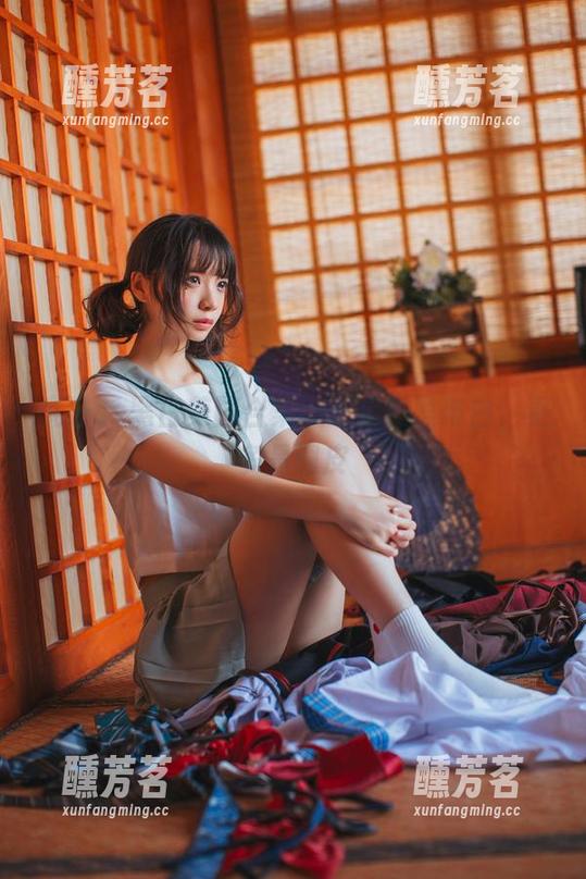 疯猫ss黑白美图合集：不止是黑与白，更多是调皮