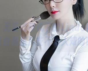 秀人网 – 无圣光模式下的LindaLinda，浴缸合集里那些不为人知的瞬间
