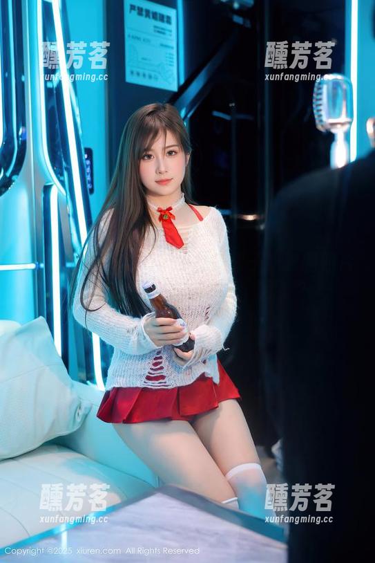 秀人网 - 看过Mieko林美惠子的制服照片，你的审美会被“制服”到吗？