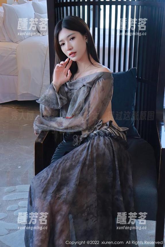 秀人网 - 致我的奶酥少女，错过这张原图等于错过一整盒甜点！