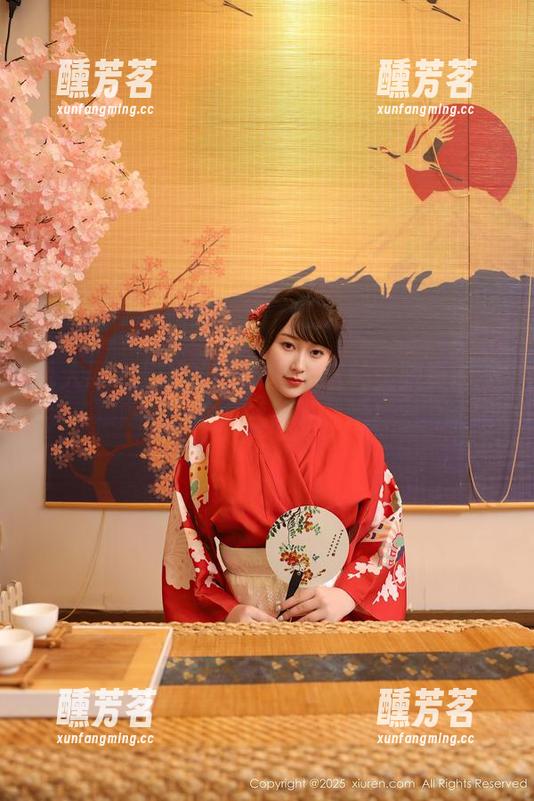 秀人网 - 娜比女王写真：这种美貌真的不能放过，赶紧下载吧！