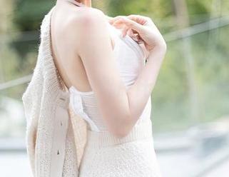 秀人网 – 最新图包，程程程的灰丝系列，啊，心里隐约感受到点什么，这种感觉真微妙～