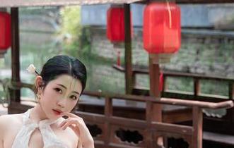 秀人网 – 美图时刻：贾诗晗的豹纹合集，简直是“豹”到让人心跳加速…