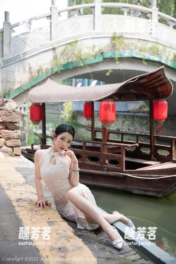 秀人网 - 美图时刻：贾诗晗的豹纹合集，简直是“豹”到让人心跳加速…