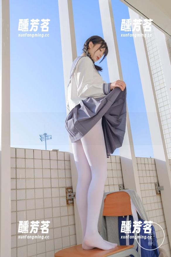 稚乖画册：美少女清纯与风骚的完美碰撞，谁说只能二选一？