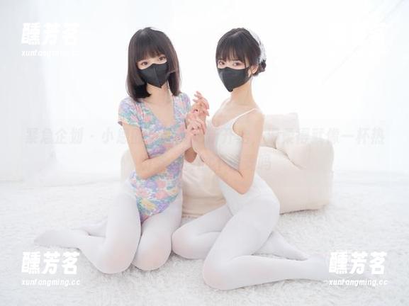 紧急企划 - 小恩的新照片更新开始，温柔得就像一杯热奶茶，真的不怕烫吗