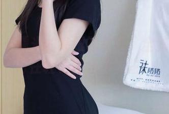 袜啵啵 – 糯米的高跟鞋写真：全集看我如何在鞋子里舞动人生！